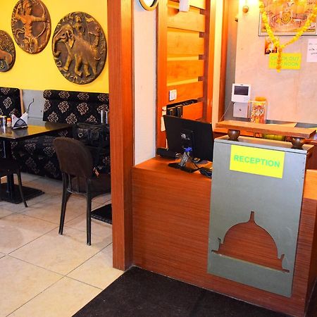 Hotel Chandragupta Ujjain Dış mekan fotoğraf