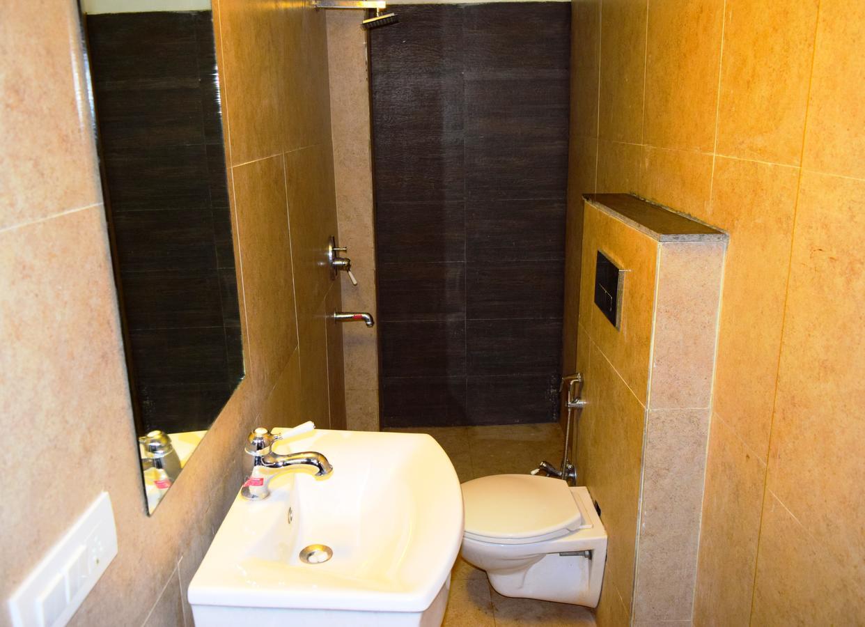 Hotel Chandragupta Ujjain Dış mekan fotoğraf