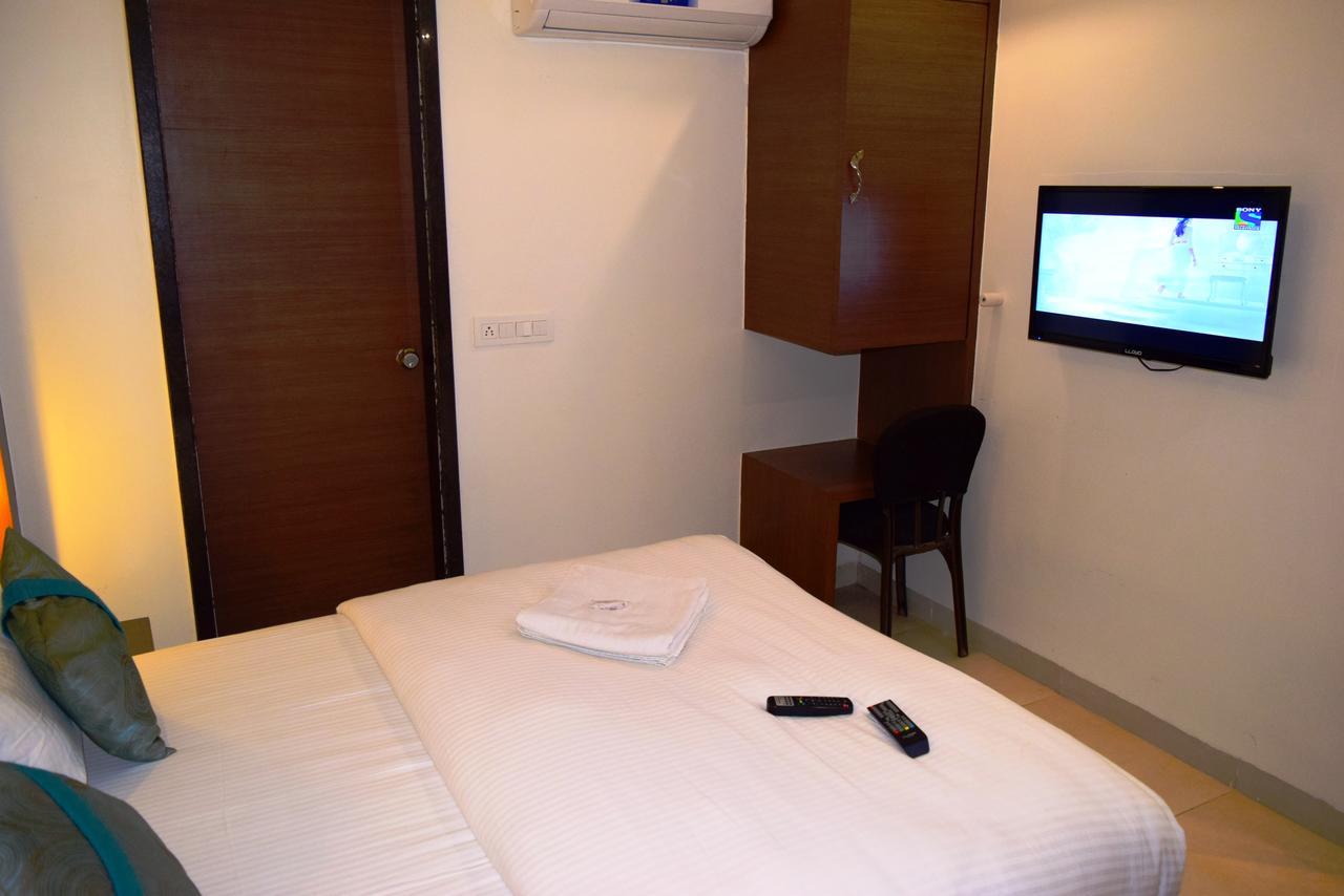 Hotel Chandragupta Ujjain Dış mekan fotoğraf
