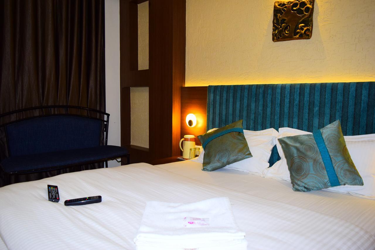 Hotel Chandragupta Ujjain Dış mekan fotoğraf