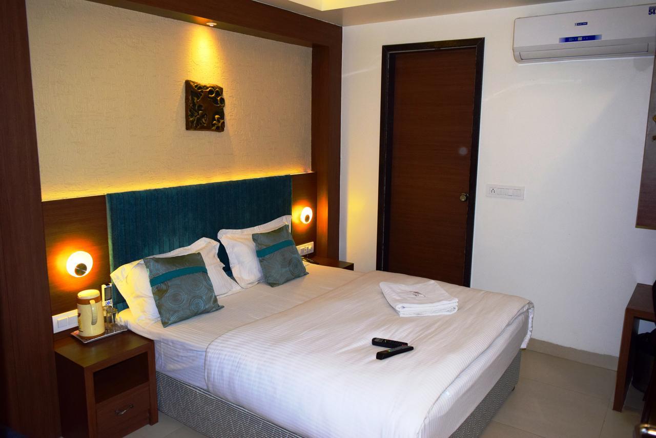 Hotel Chandragupta Ujjain Dış mekan fotoğraf